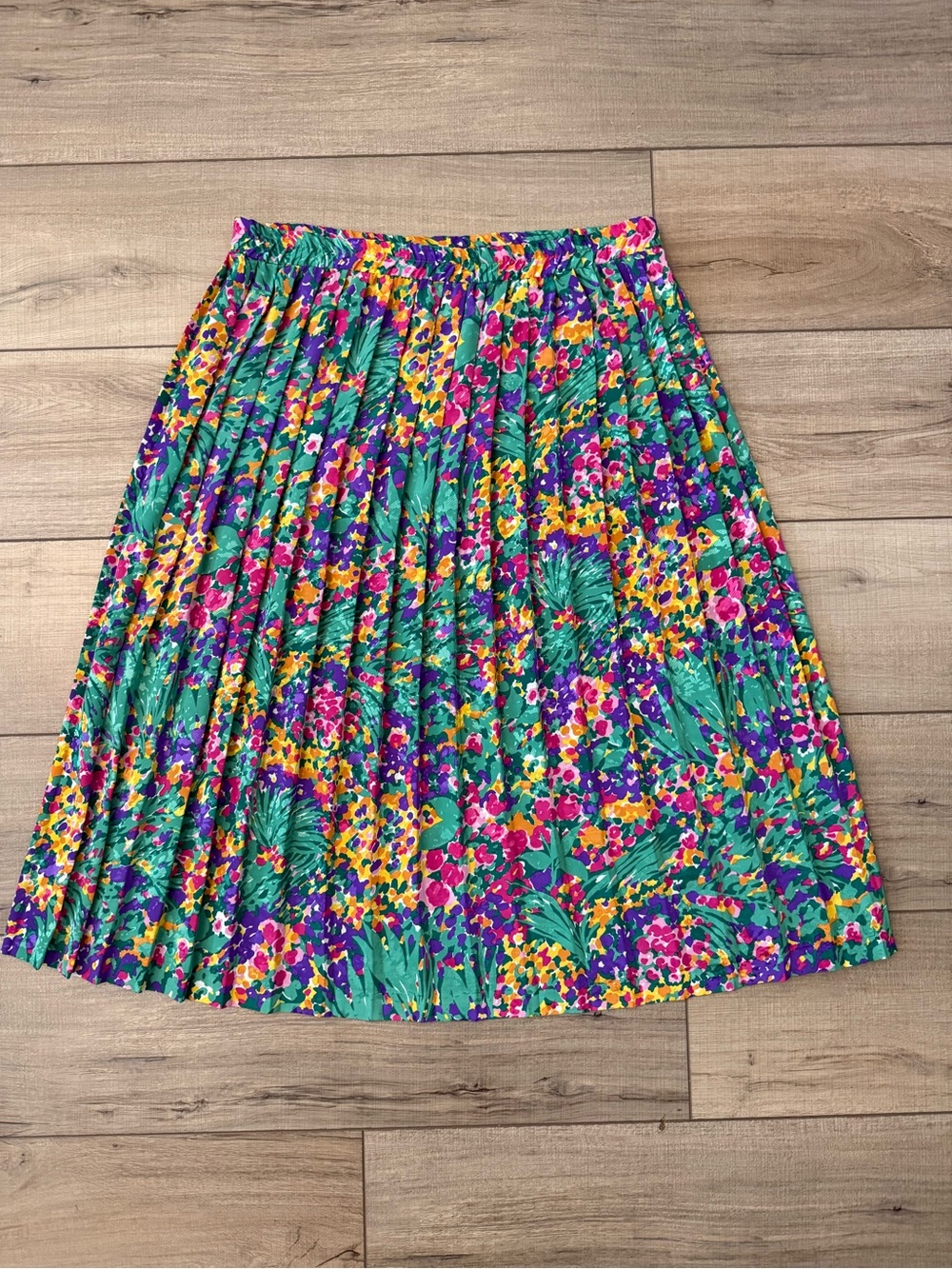 Vintage Andrea Gayle Petites Floral Print Pleated Midi Skirt